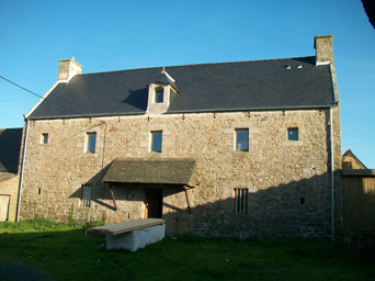 Lucarne en chapeau vue d'ensemble